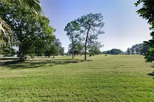 542 Charlemagne Blvd, Naples, FL 34112 - Photo 27