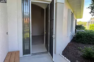 2081 Crestview Way, Naples, FL 34119 - Photo 5