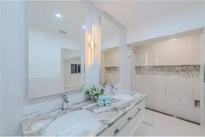 25 Fairview Blvd, Fort Myers Beach, FL 33931 - Photo 23