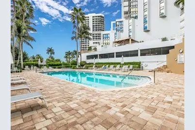 4751 Gulf Shore Blvd N #602, Naples, FL 34103 - Photo 7