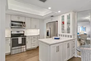 4751 Gulf Shore Blvd N, Naples, FL 34103 - Photo 17