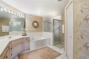 8471 Abbington Cir, Naples, FL 34108 - Photo 23