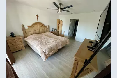 846 SW 15th St, Cape Coral, FL 33991 - Photo 11