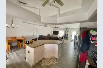 846 SW 15th St, Cape Coral, FL 33991 - Photo 5