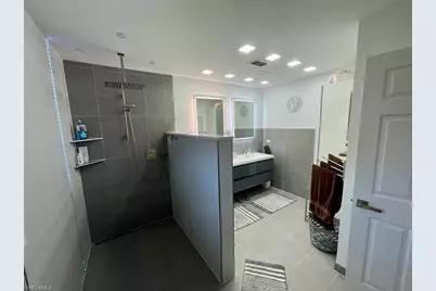 846 SW 15th St, Cape Coral, FL 33991 - Photo 15