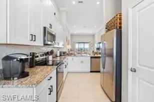 9402 Pocida Ct, Naples, FL 34119 - Photo 15