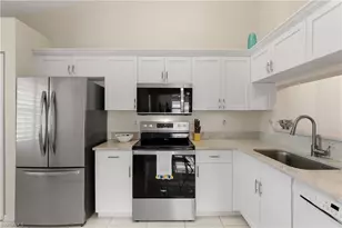 6660 Huntington Lakes Cir, Naples, FL 34119 - Photo 7