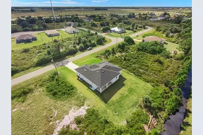 1027 Kirkwood St, Lehigh Acres, FL 33974 - Photo 41