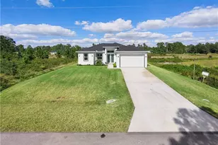 1027 Kirkwood St, Lehigh Acres, FL 33974 - Photo 37