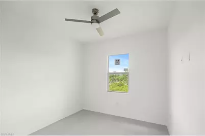 1027 Kirkwood St, Lehigh Acres, FL 33974 - Photo 27