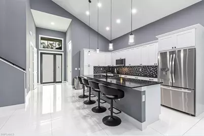 4029 2nd Ave SE, Naples, FL 34117 - Photo 9