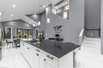 4029 2nd Ave SE, Naples, FL 34117 - Photo 7