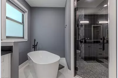 4029 2nd Ave SE, Naples, FL 34117 - Photo 17