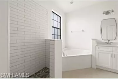 7415 Bristol Cir, Naples, FL 34120 - Photo 5