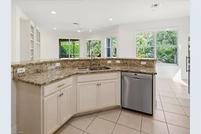 12671 Biscayne Ct, Naples, FL 34105 - Photo 19