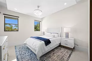 2272 Oakes Blvd, Naples, FL 34119 - Photo 35