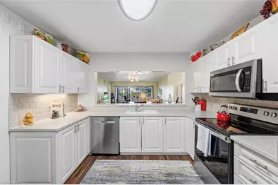 5875 Cobblestone Ln #D105, Naples, FL 34112 - Photo 23