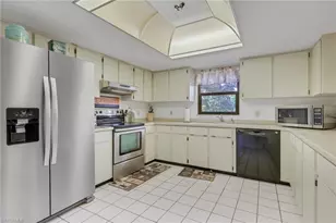 5284 Concord Way, Fort Myers, FL 33907 - Photo 7