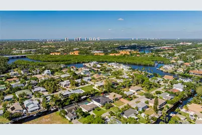 27296 High Seas Ln, Bonita Springs, FL 34135 - Photo 41