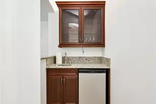 8060 Players Cove Dr, Naples, FL 34113 - Photo 23
