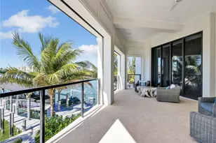 271 3rd St W, Bonita Springs, FL 34134 - Photo 21