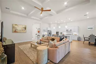 9774 Everglades Dr, Naples, FL 34120 - Photo 7