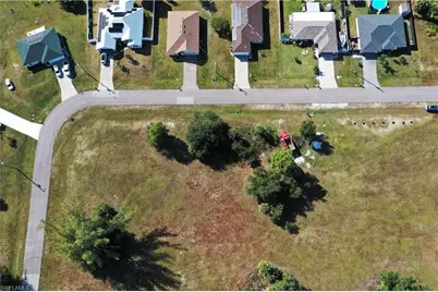 1623 SW 16th Ct, Cape Coral, FL 33991 - Photo 3