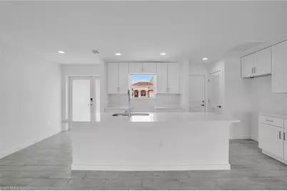 2812 15th St SW, Lehigh Acres, FL 33976 - Photo 7