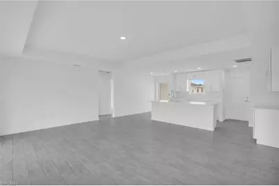 2812 15th St SW, Lehigh Acres, FL 33976 - Photo 3