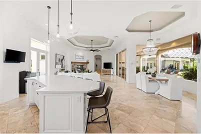 185 Tupelo Rd, Naples, FL 34108 - Photo 13