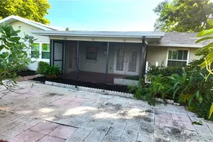 537 Landmark Dr, Naples, FL 34112 - Photo 29