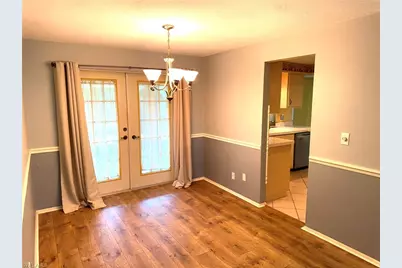 537 Landmark Dr, Naples, FL 34112 - Photo 11