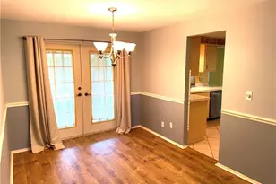 537 Landmark Dr, Naples, FL 34112 - Photo 11