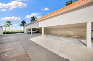 10701 Gulf Shore Dr, Naples, FL 34108 - Photo 27