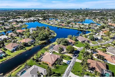 28071 Winthrop Cir, Bonita Springs, FL 34134 - Photo 3