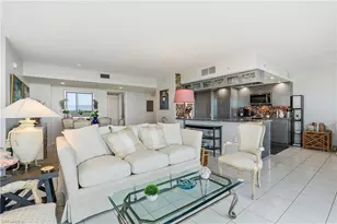 6101 Pelican Bay Blvd, Naples, FL 34108 - Photo 15