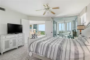 6101 Pelican Bay Blvd, Naples, FL 34108 - Photo 29