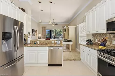 9283 Museo Cir #204, Naples, FL 34114 - Photo 5