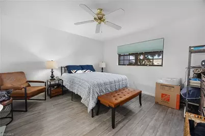 1513 Edgewater Cir, Fort Myers, FL 33919 - Photo 13