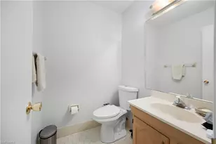 1513 Edgewater Cir, Fort Myers, FL 33919 - Photo 15