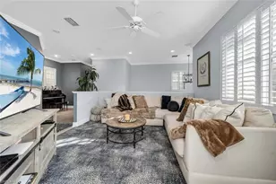 608 Vintage Reserve Ln, Naples, FL 34119 - Photo 7