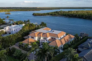 860 Admiralty Parade E, Naples, FL 34102 - Photo 45