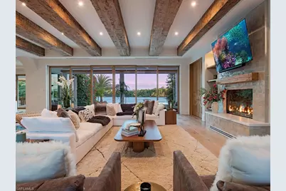 860 Admiralty Parade E, Naples, FL 34102 - Photo 9