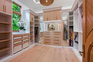 860 Admiralty Parade E, Naples, FL 34102 - Photo 25