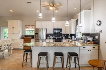 24410 Golden Eagle Ln, Bonita Springs, FL 34135 - Photo 41