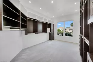 6004 Fairway Ct, Naples, FL 34110 - Photo 13