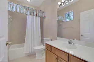 28613 San Lucas Ln, Bonita Springs, FL 34135 - Photo 23