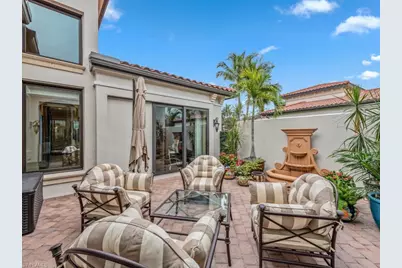 16843 Cabreo Dr, Naples, FL 34110 - Photo 17