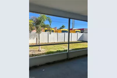 2105 SE 15th Pl, Cape Coral, FL 33990 - Photo 9