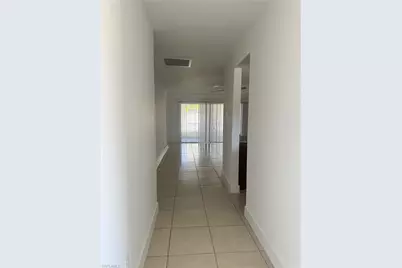 2105 SE 15th Pl, Cape Coral, FL 33990 - Photo 15